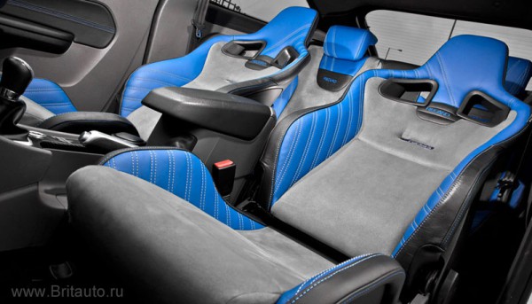 Кожаный салон ford focus rs от kahn design, английская кожа, серо-голубой с белой отстрочкой