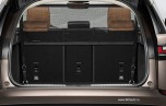 Разделительная сетка между салоном и багажным отделением Range Rover Velar.