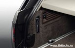 Фонарь подзаряжаемый в багажник Range Rover 2013 - 2019 до VIN: HA999999, с устройством крепления.
