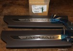 Комплект накладок на пороги Jaguar F-Pace, анодированный алюминий с подсветкой, цвет пластиковой части: Espresso.