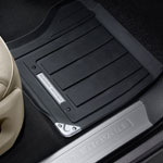 Range Rover Sport 2014 - 2017: дополнительное оборудование интерьера: внутренняя защита, оформление, комфорт и безопасность.