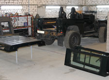 Тюнинг LR Defender 00 в Land Rover Defender 90 Kahn Wide Track Arch Kit