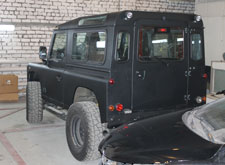 Тюнинг LR Defender 00 в Land Rover Defender 90 Kahn Wide Track Arch Kit