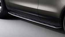 Land Rover Discovery 5: фиксированные боковые подножки. Land Rover Discovery 5: фиксированные боковые подножки.