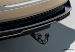 Выдвижной фаркоп с электроприводом складывания Range Rover 2022 NEW, удлиненная колесная база LWB, на автомобили с 2-мя рядами кресел. Цвет заглушки проушины - Graphite Atlas (темный). Полный комплект для установки на автомобиль.