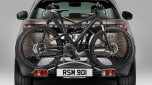 Устройство для крепления 3-х велосипедов, сзади автомобиля Range Rover - Land Rover 2013 - 2025. Запчасть оригинальная новая Land Rover, в оригинальной упаковке Land Rover.