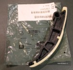 Направляющая правая цепи ГРМ первичной 2.0Л Дизель AJ200 Land Rover Discovery 5, Range Rover Evoque 2012 - 2025, Range Rover Velar, Land Rover Discovery Sport, Land Rover Defender 2020 - 2025, Range Rover Sport 2018 - 2022. Оригинал Land Rover.