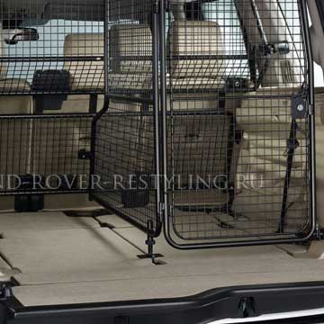 Комплект ограждения для перевозки собак, на Land Rover Discovery 3,4, решетка и перегородка для домашних животных. Поставляется без разделителя салона, необходимого для установки данной запчасти.