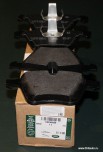 Тормозные колодки передние, комплект, Jaguar XF 2009 - 2015, Jaguar XJ 2010 - 2019, на 2,0Л - 3,0Л - 5,0Л Бензин турбонаддув, и Jaguar F-Type, Jaguar  S-Type, Jaguar XK 2006 - 2014, Jaguar XJ 2003 - 2009. Оригинал Jaguar, в оригинальной упаковке.