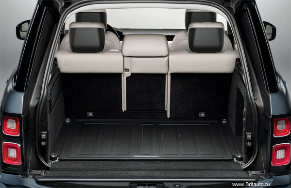 Коврик грузового отсека Range Rover 2018 - 2021, резина, без бортов. Подходит для гибридных автомобилей, с подзарядкой от электросети.