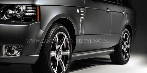 Комплект молдингов - накладок на пороги на range rover 2010 - 2012