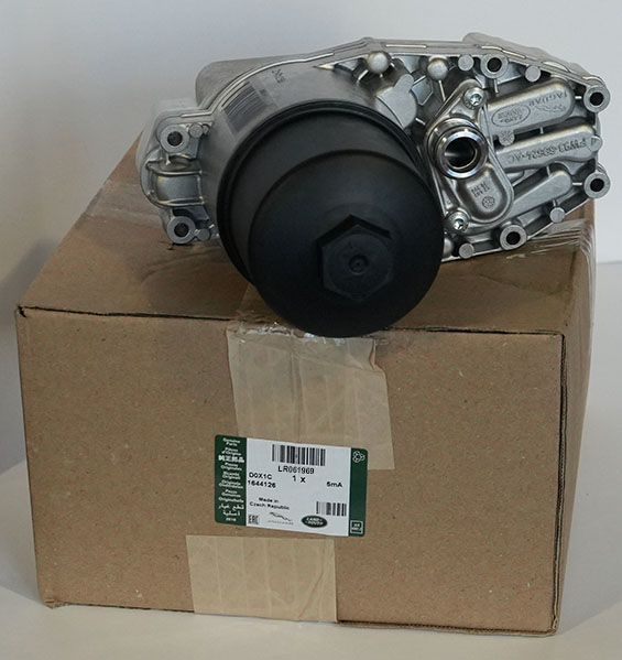 Масляный радиатор в сборе с фильтром и прокладками 3,0Л Дизель Range Rover 2013 - 2021, Range Rover Sport 2010 - 2021, Discovery 4 - 5, Velar. Оригинал Land Rover 100%, в оригинальной упаковке.