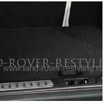 Декоративная накладка багажного отделения из нержавеющей стали на range rover evoque.
