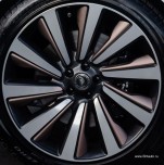 Колесный диск R23 кованый Forged Range Rover Sport 2023 - 2024 и Range Rover 2022 - 2024 SV Autobiogparhy, Style 1077, модель: Oblivion, цвет: Dark Grey Diamond Tuned and Bronz (темно-серый, с полированными шлицами, со вставками бронза). На левую сторону.