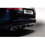 Нижняя часть комплекта заднего бампера Jaguar XF, ребристая. Комплект состоит из двух деталей C2Z16212 и C2Z16211