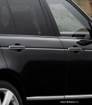 Наружная ручка боковой двери передней и задней, правой и левой, Range Rover 2013 - 2019, Land Rover Discovery Sport и Land Rover Discovery 5, цвет: Barolo Black, с хромированной отделкой сверху и снизу.