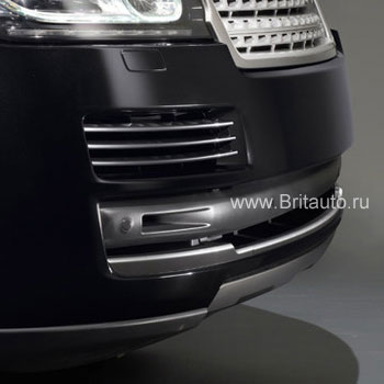 Решетка радиатора Range Rover 2013 - 2018, с хромированными вставками.