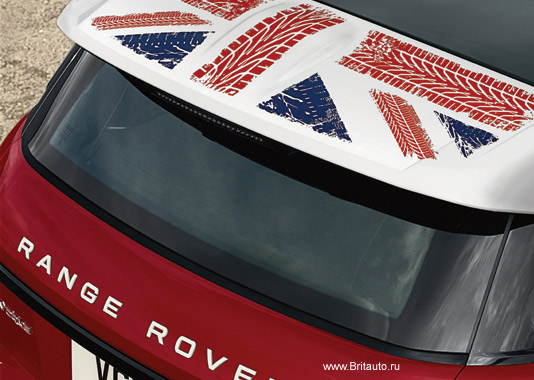 Надпись ROVER багажника Range Rover Evoque Abbey Road Limited Edition, ultra-luxury by Range Rover. Белого цвета.