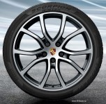 Комплект колес в сборе R20 Porsche Cayenne E3 Exclusive Design, резина Pirelli 275/40 R21 107V - передние, 305/35 R21 109V - задние.
